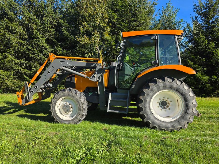 Ciągnik Renault Ergos 85 km