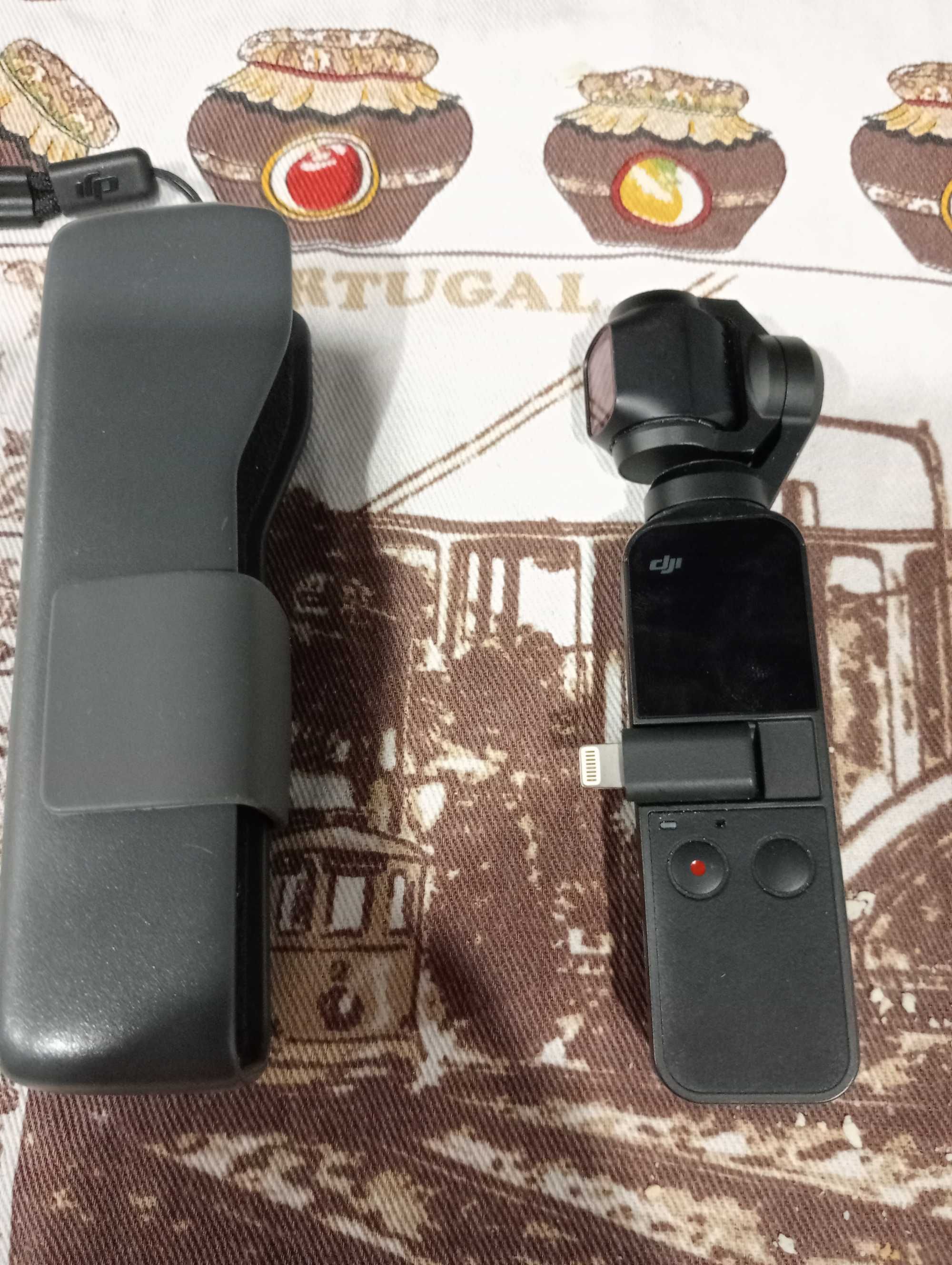 Câmera DJi OSMO POCKET 4K com estabilizador