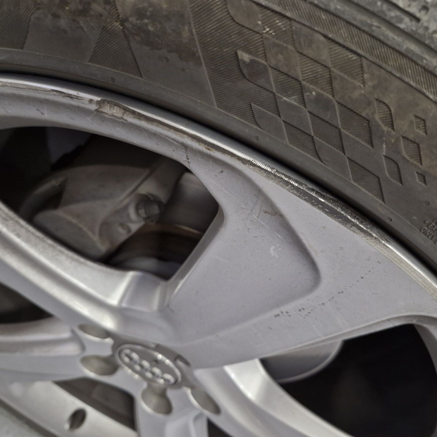 Alufelgi 20 opony letnie 245/40/20 audi