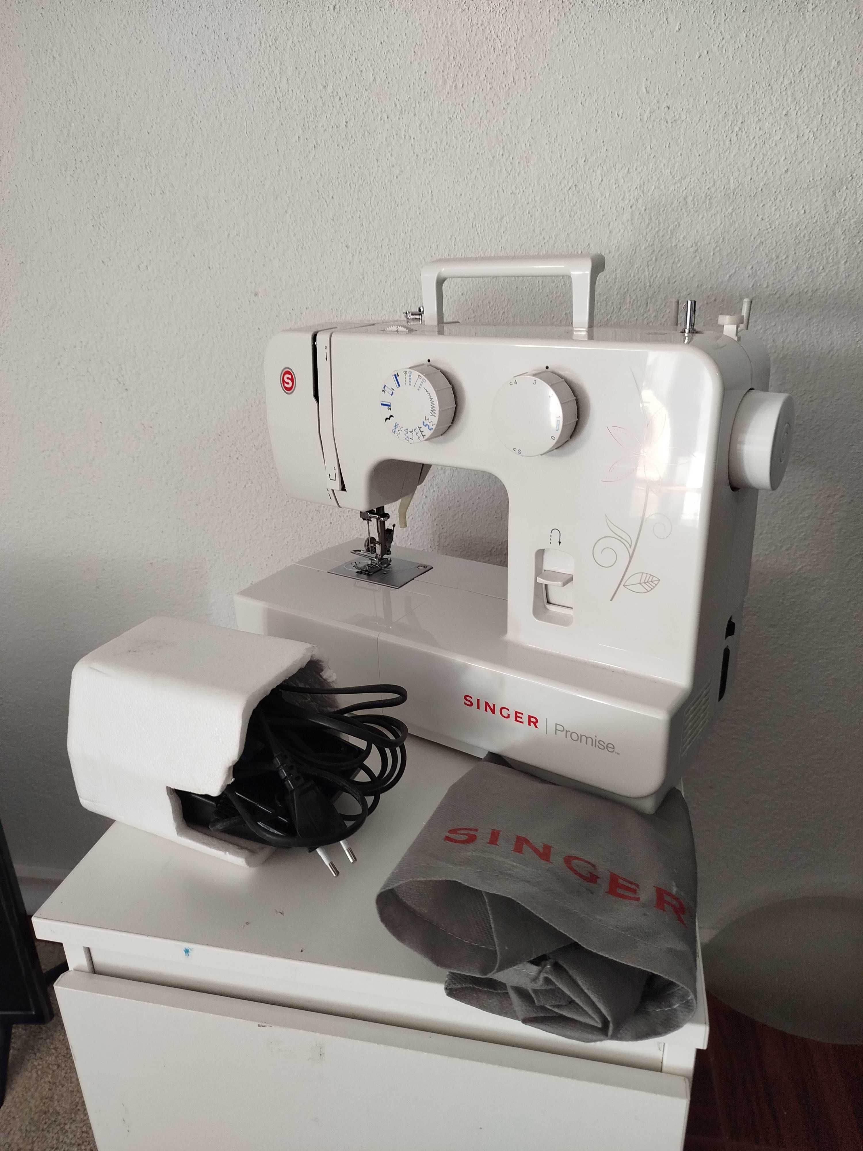 Vendo máquina de costura Singer Promise 1412