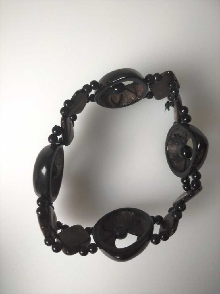 Pulseira étnica em fibra de coco