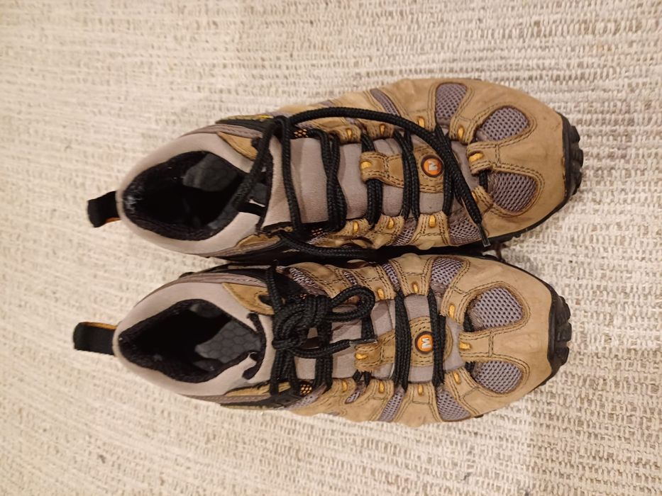 Vendo tenis marca Merrell