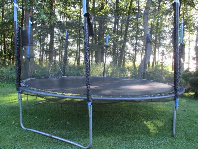 trampolina ogrodowa 4m