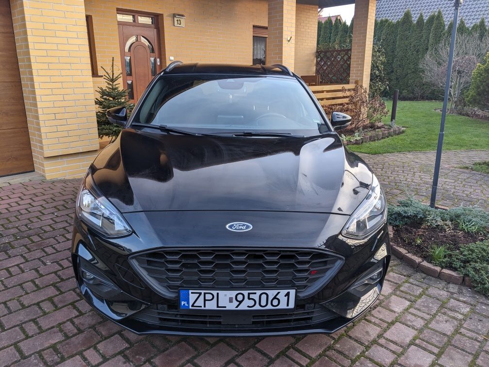 Ford Focus  St-line