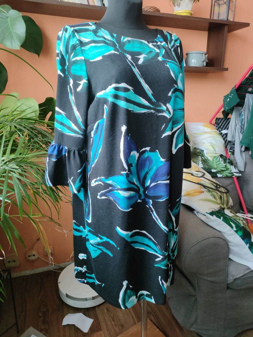 Sukienka roz /20