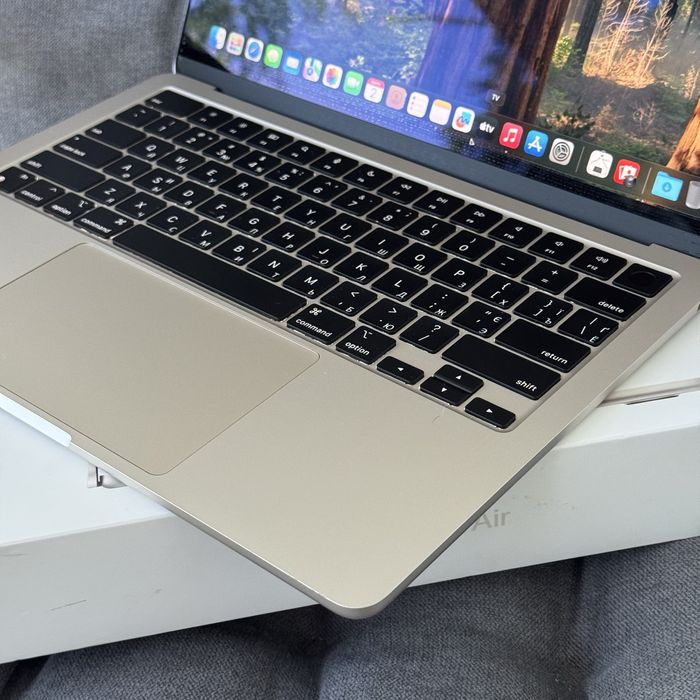 Apple Macbook Air 2022 m2