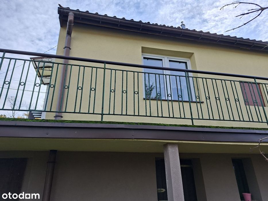 Sprzedam dom parterowy o powierzchni 62 m2 ul Widłakowa w Krakowie.