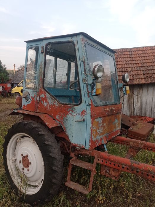 Трактор ВТЗ Т-16