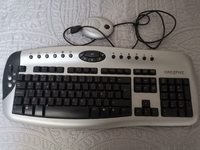 Vendo teclado sem fios Creative