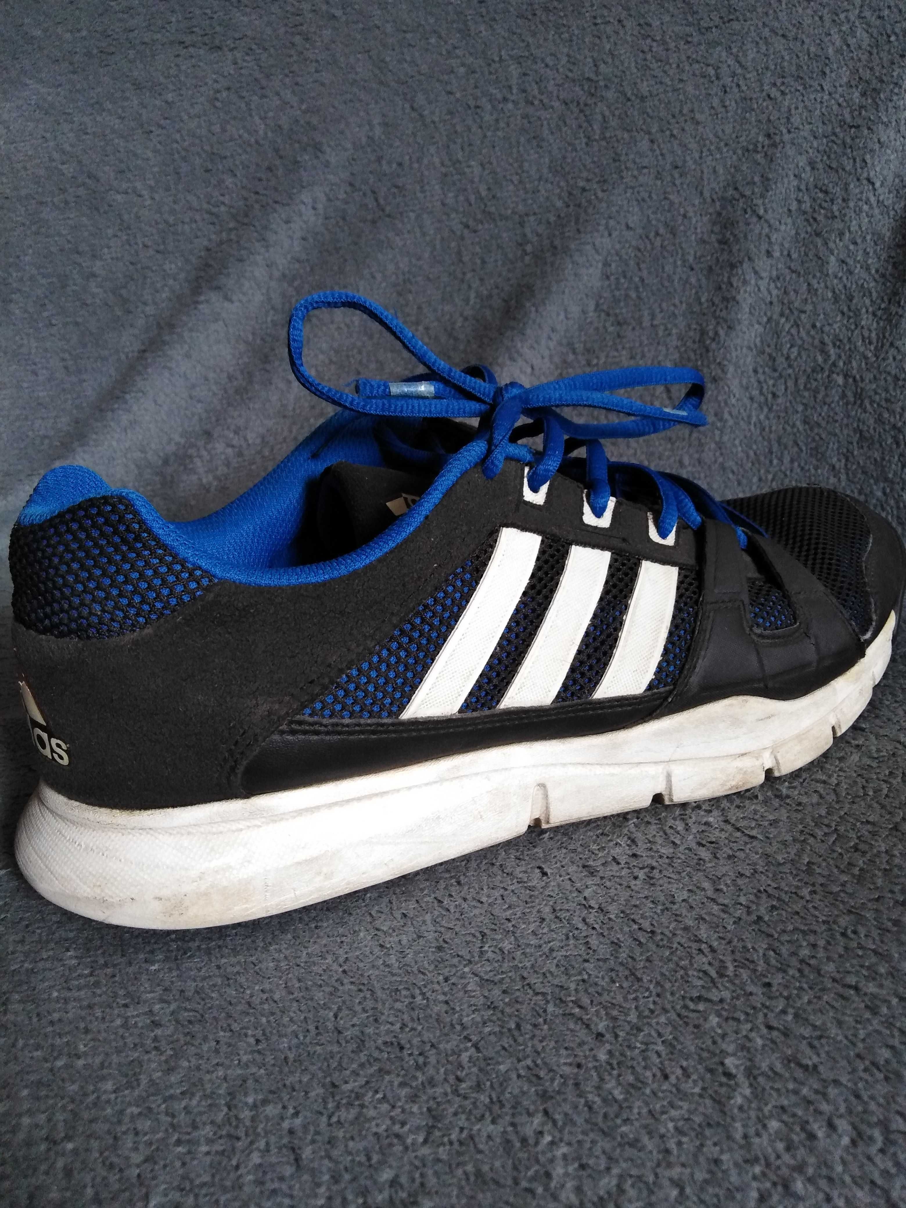 Buty ADIDAS. 45 1/3