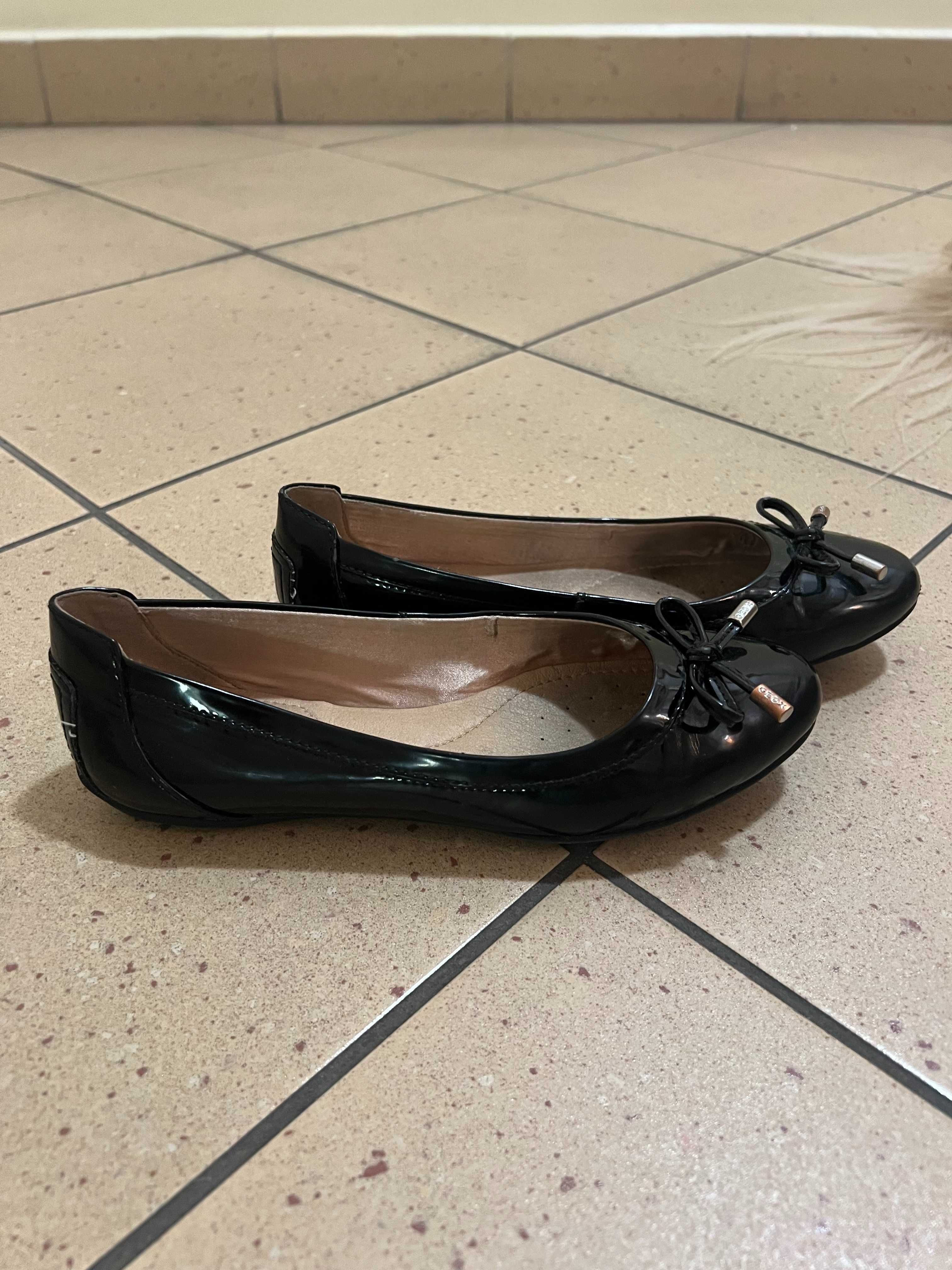 Buty skórzane Geox