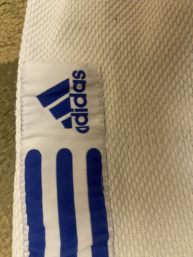 Продам кімоно adidas!
