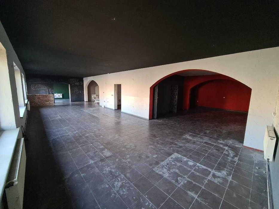 Budynek Handlowo-Usługowy 270 m.2 ,32 ary koło zjazdu A4 Krapkowice