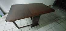 Mesa de sala em mogno