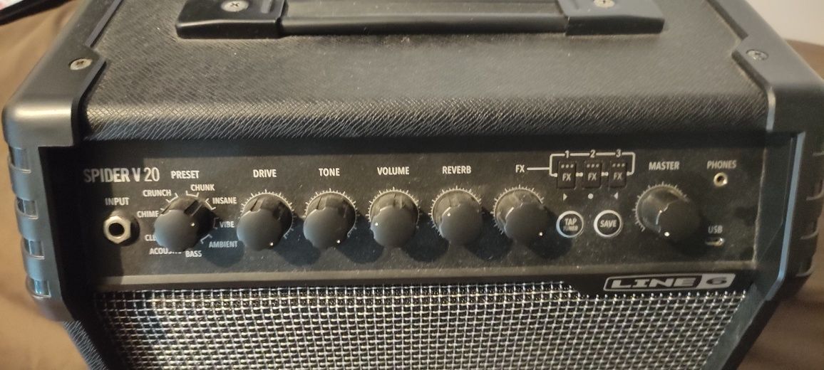 Amplificador line6 spider V20