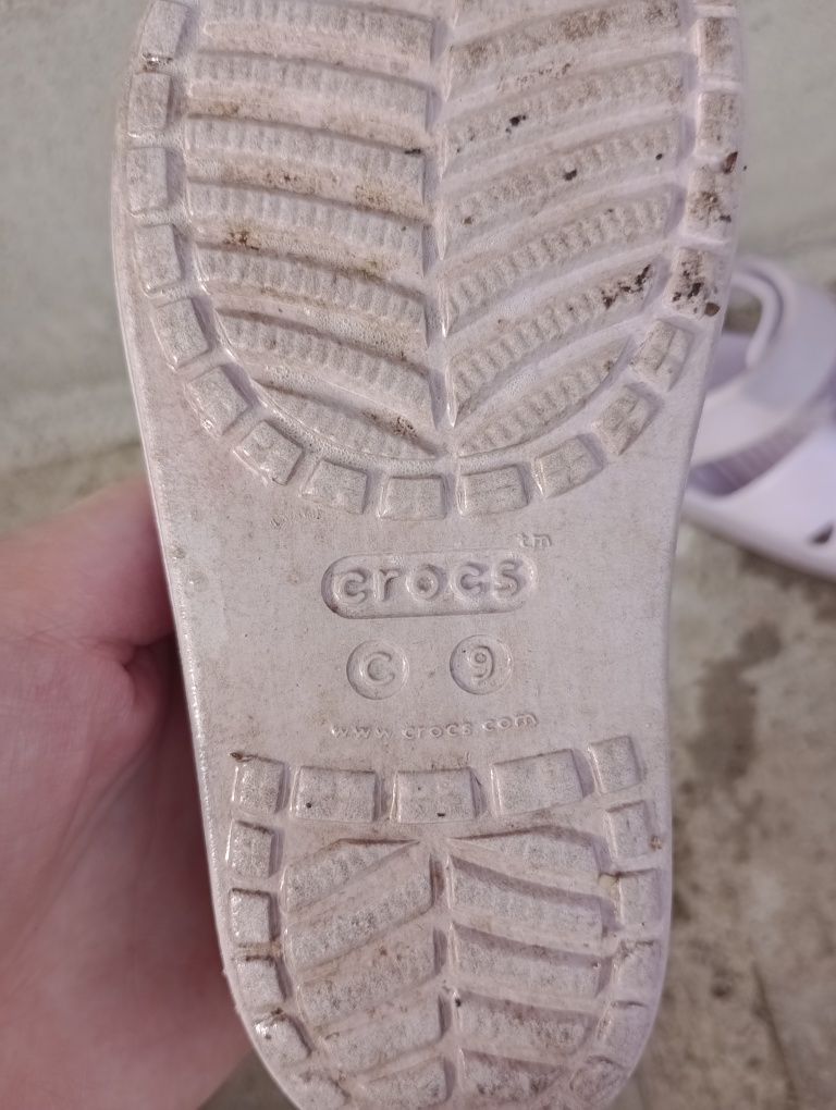 Crocs sandały C9