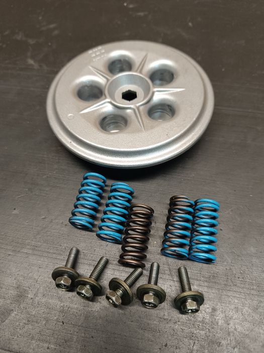 Kosz sprzęgłowy sprzęgło części Yamaha 125 DT TDR TZR KTM Sachs Derbi