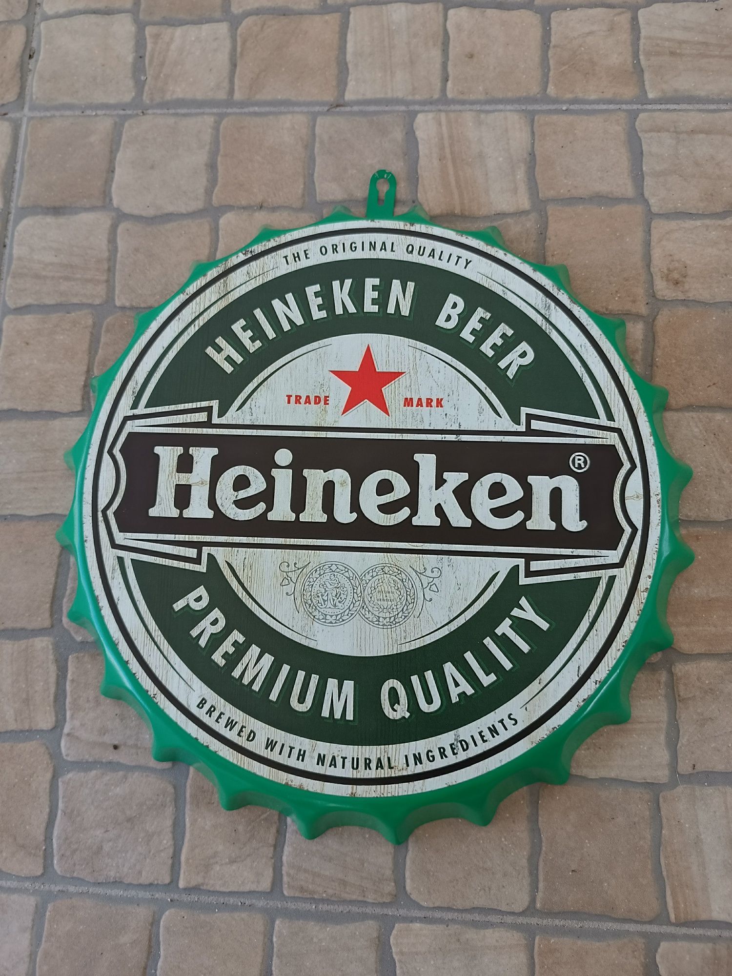 Carica em metal decorativa 34,50cm de diâmetro Novas