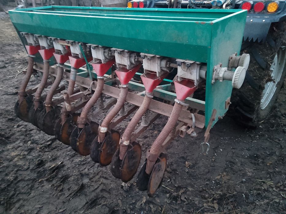Продам сівалку до мототрактора