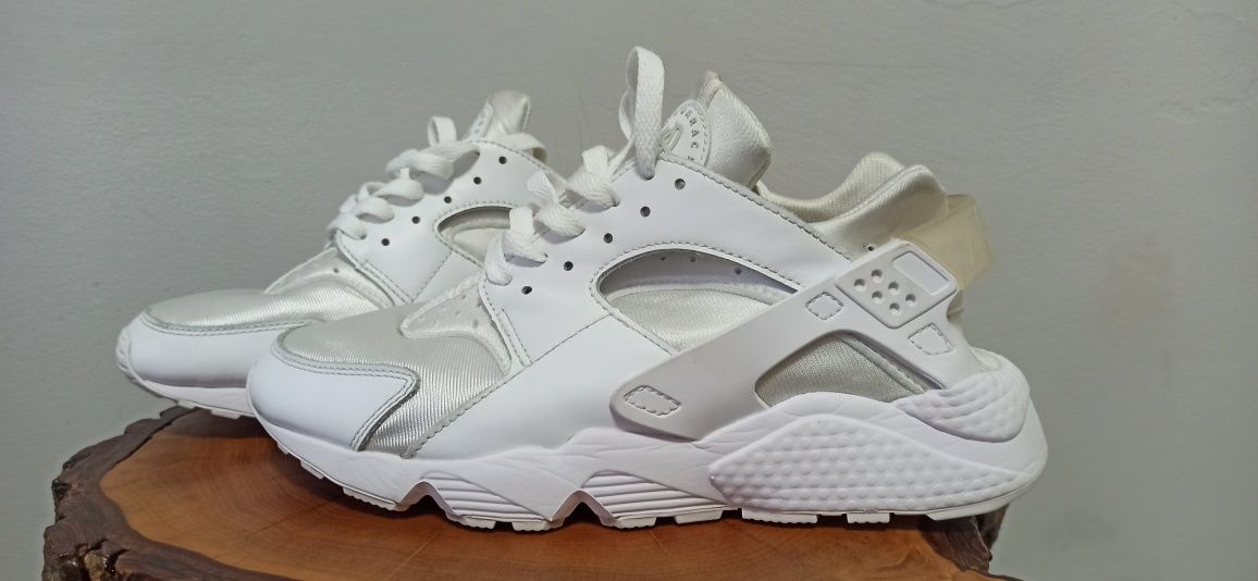 Кросівки Nike Air Huarache 41р