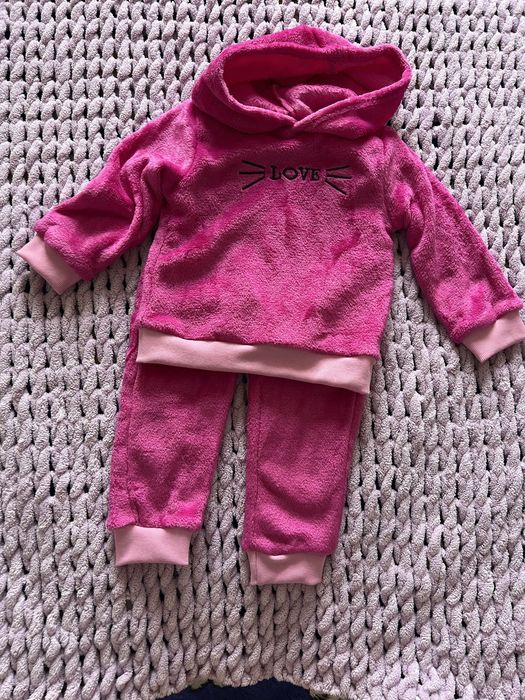 Плюшевий костюм на дівчинку