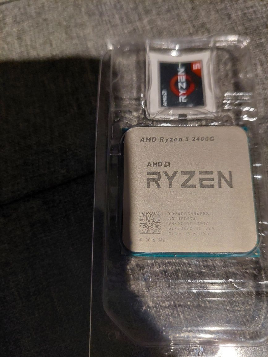Procesor AMD Ryzen 5 2400G