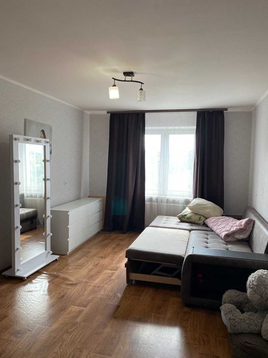 Квартира 2-х в 15 хв. м.Деміївська