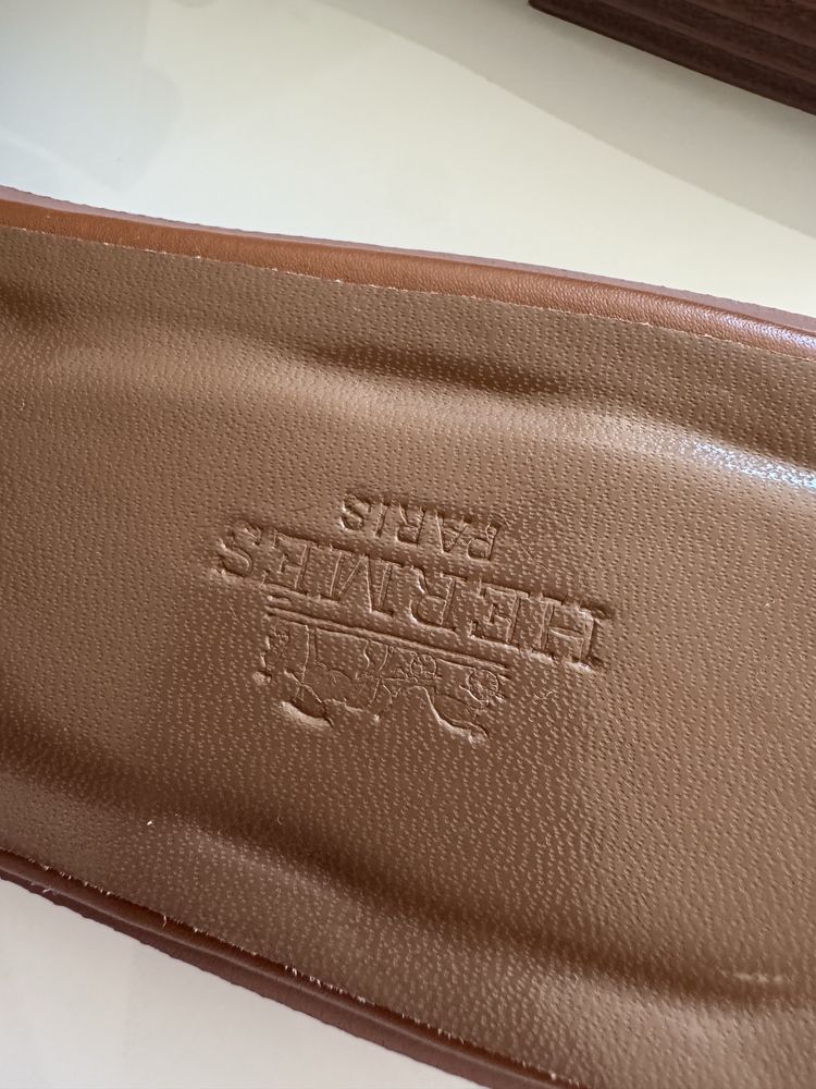 Cudne klapki Hermes