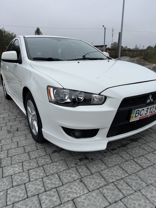 Mitsubishi Lancer X