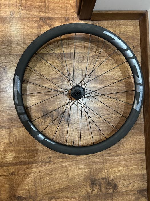 Koło tylne Zipp 303 Firecrest Tubeless Disc