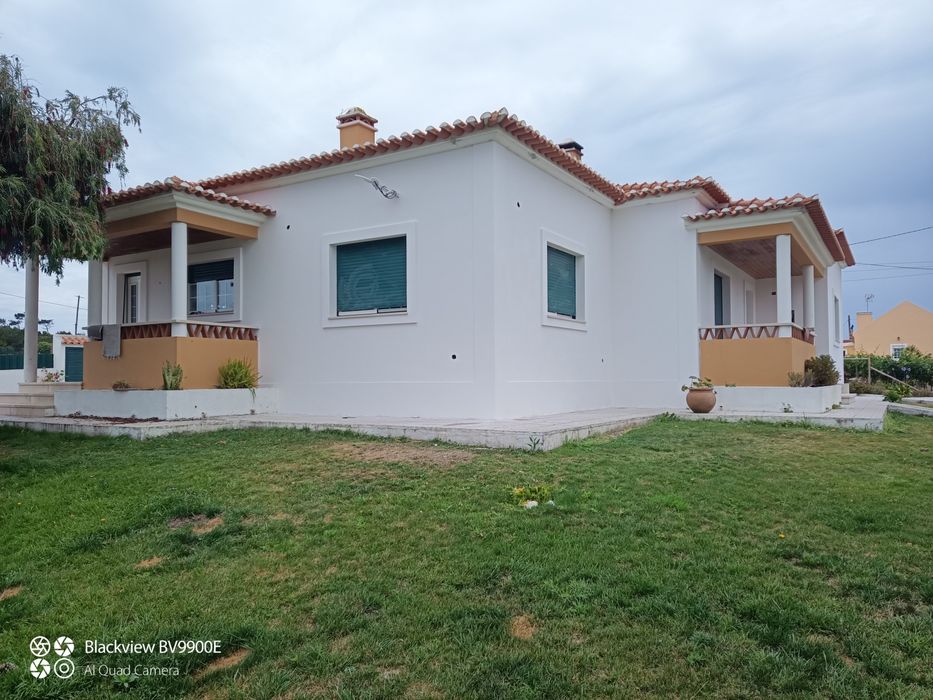 Capoto, pintura, impermeabilização, lavagem de telhados