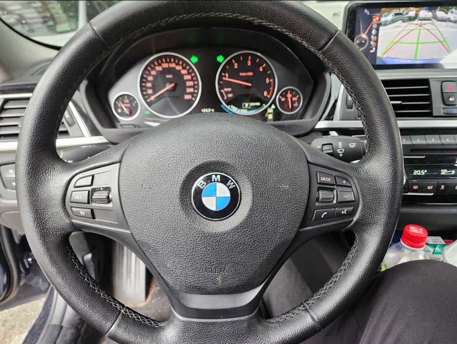 BMW 3 Series (F30) 320d xDrive