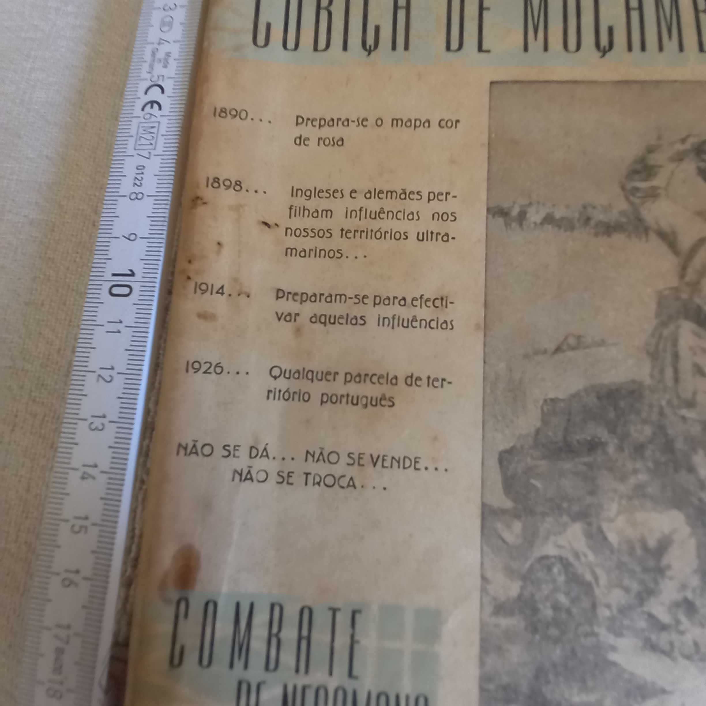 Livro antigo sobre Moçambique