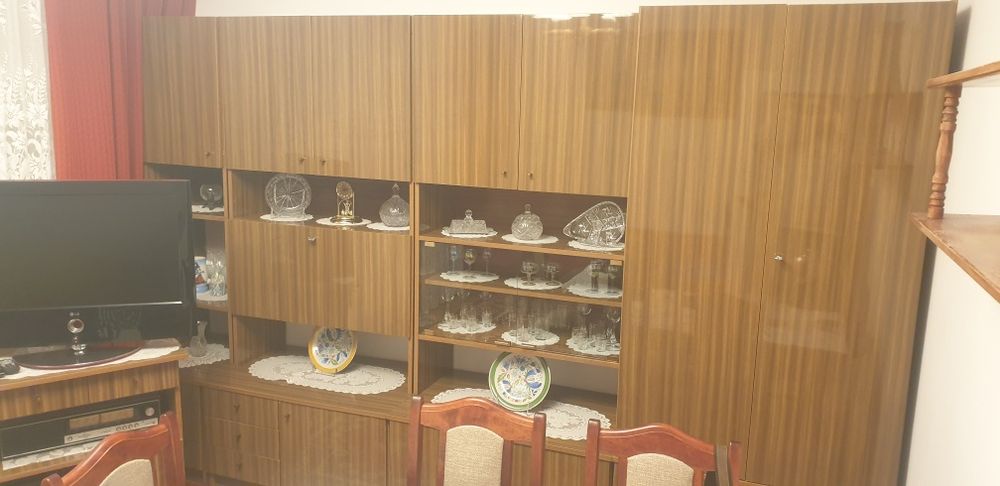 Oddam za darmo meble, kanapy do spania