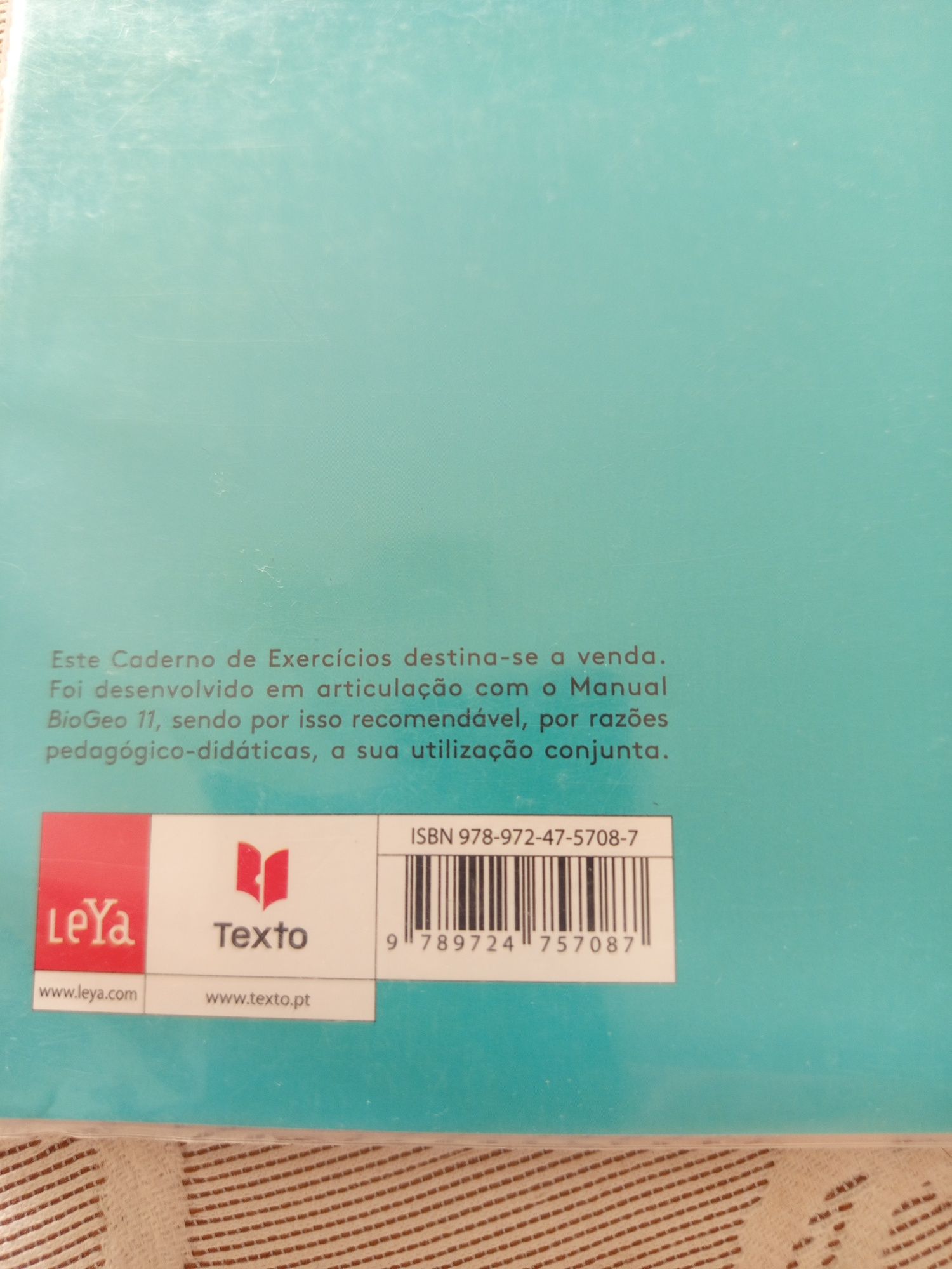 Caderno de exercícios BioGeo 11