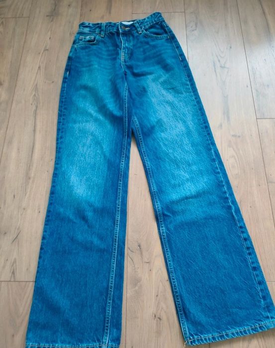 Jeansy Bershka XS