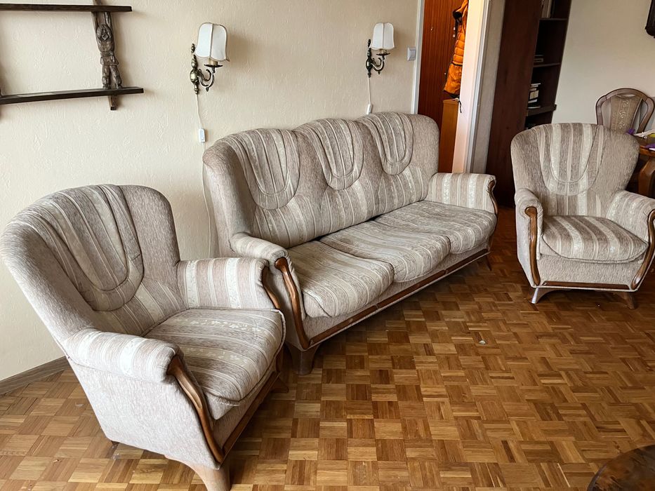 Wypoczynek w stylu retro, sofa + 2 fotele