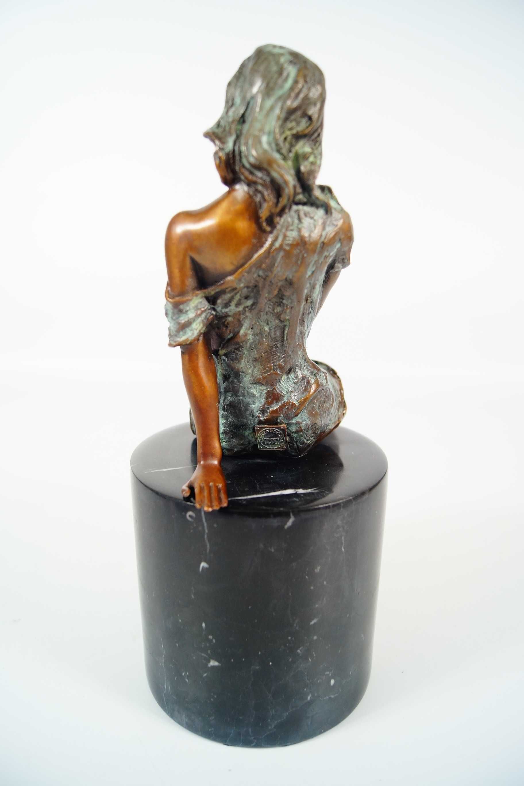 ZMYSŁOWA KOBIETA figura z brązu rzeźba AKT Kobiecy