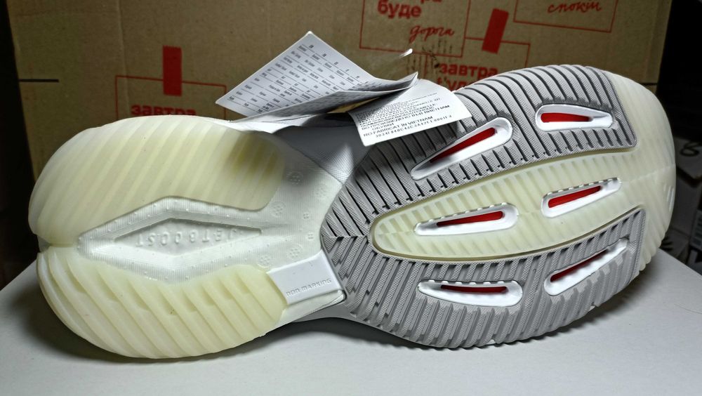 Жіночі кросівки для волейболу і тенісу Adidas CrazyFlight 5 професійні