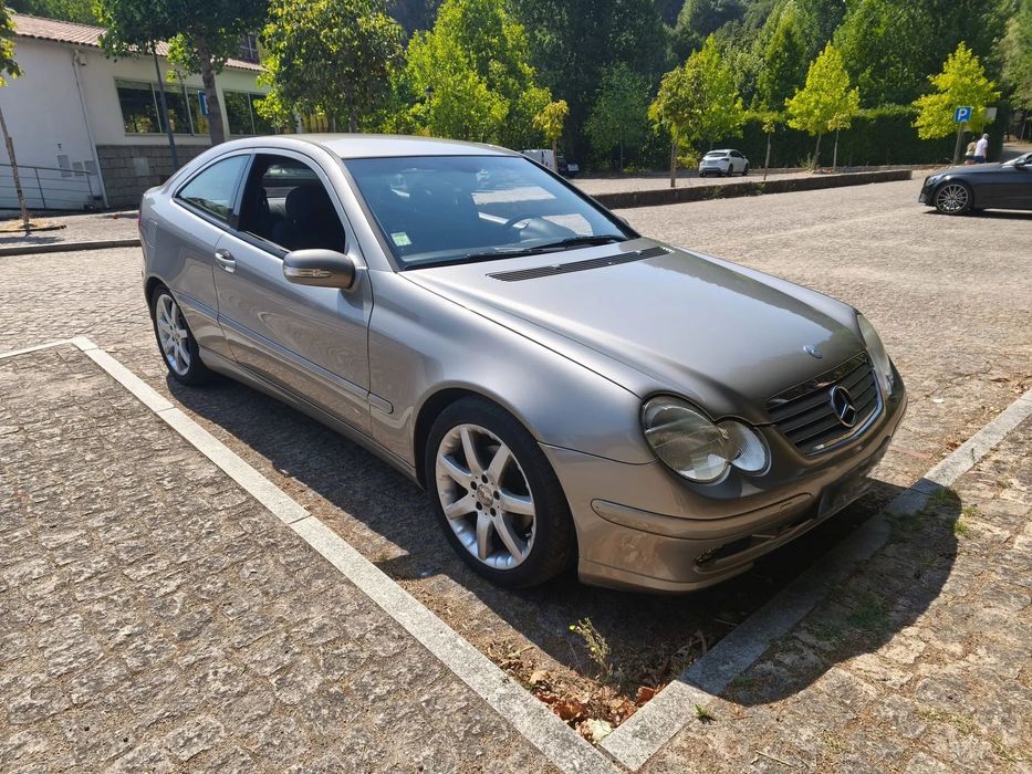 Mercedes-Benz C 220 CDi Sport Coupé Evolution AMG