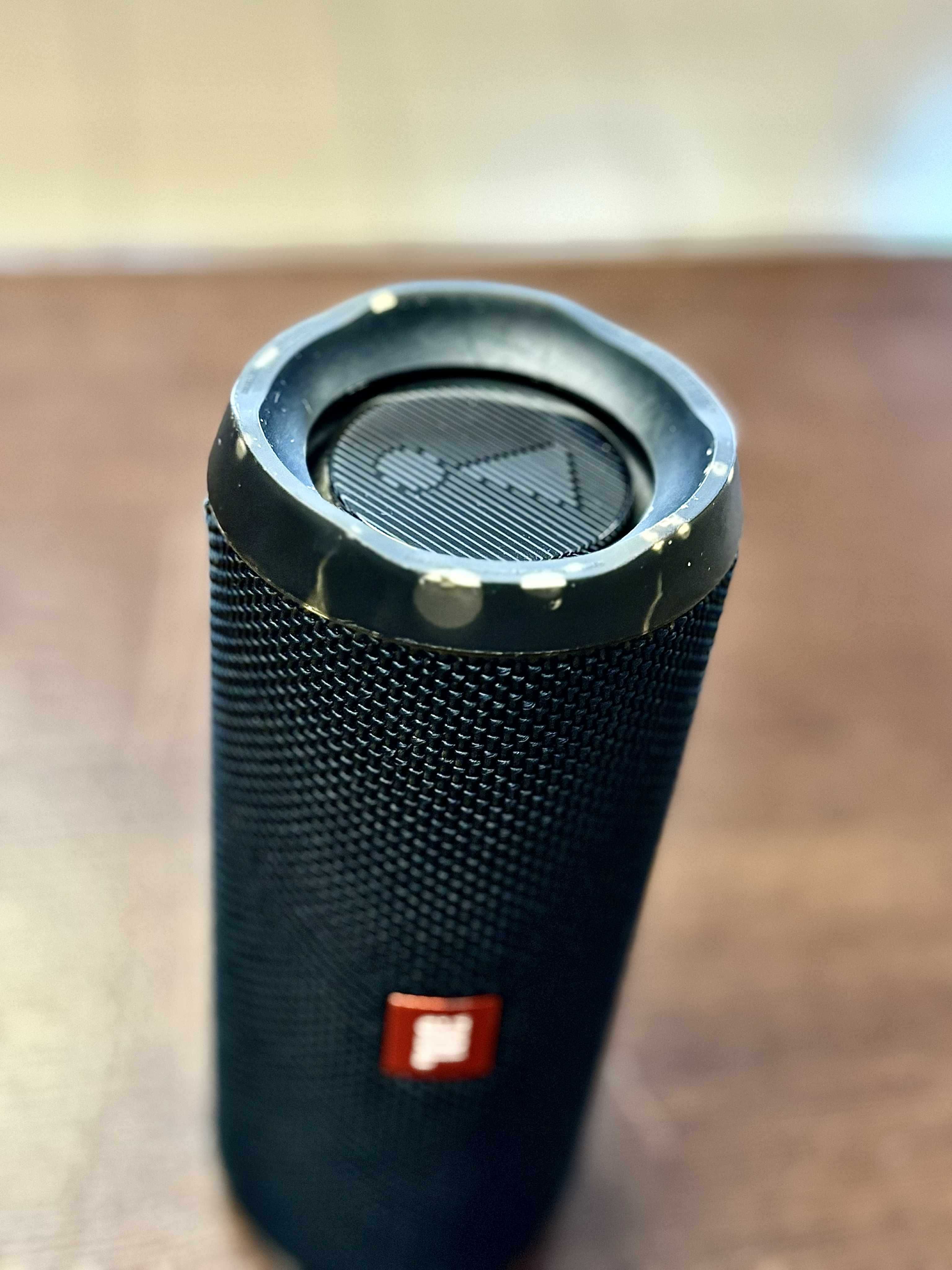 Głośnik przenośny JBL Flip 4 czarny 16 W