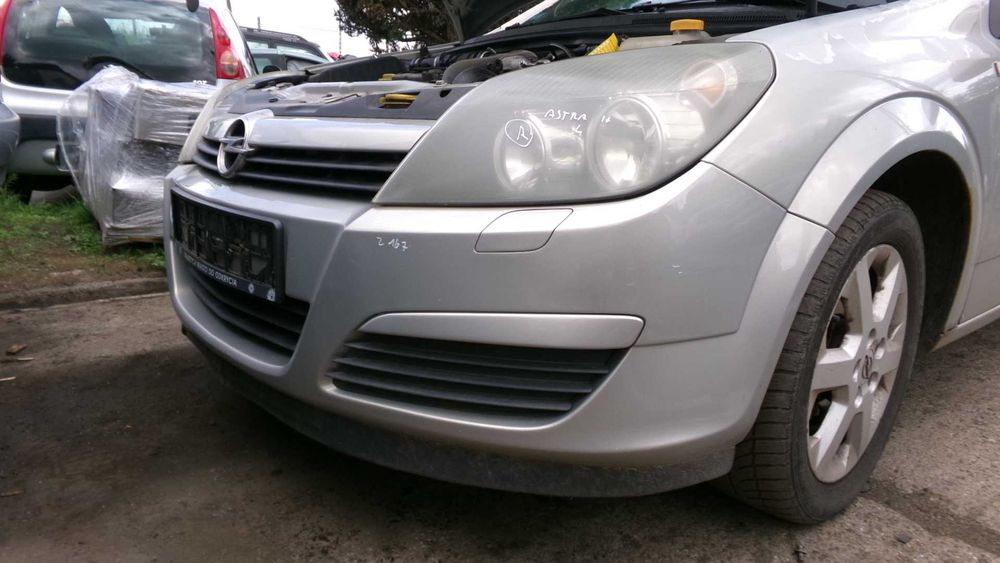Sie5 Zderzak przedni opel astra H z167 spryskiwacze wysyłka części