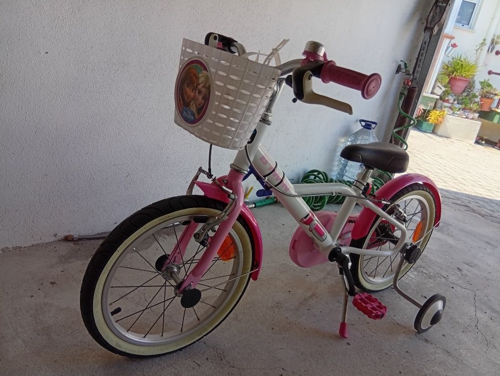 Bicicleta criança menina