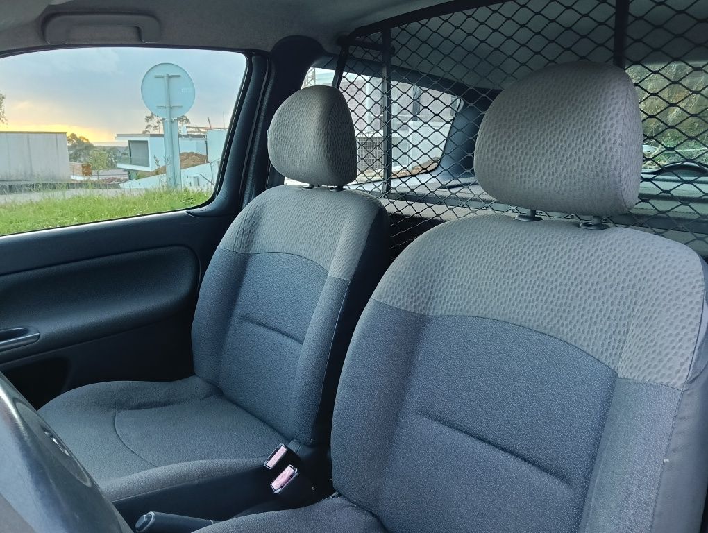 Renault Clio 2  1.5 dci