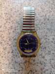 1 zegarek damski firmy Swatch na bransolecie