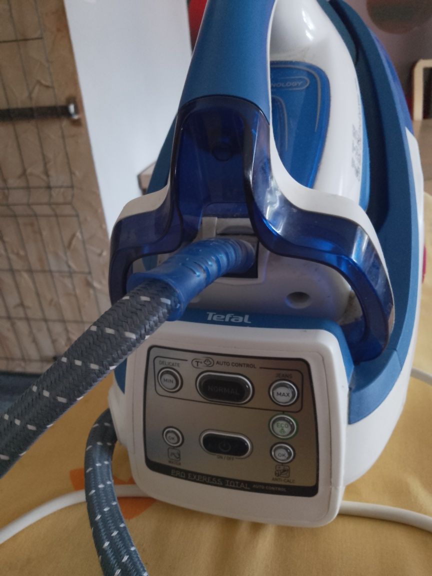 Żelazko parowe Tefal Pro Express CONTROL