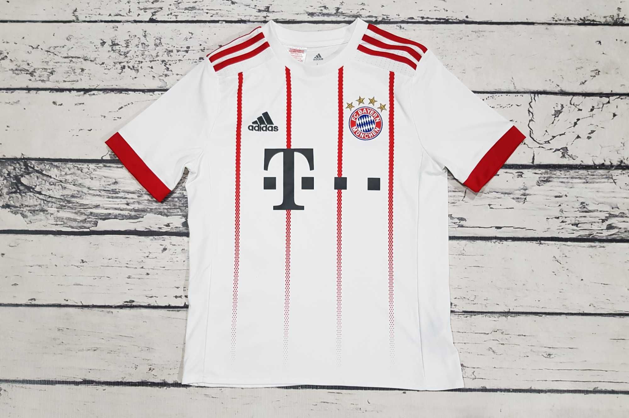 Adidas * Bayern Monachium * 11' James * koszulka * Nowa * 164 cm