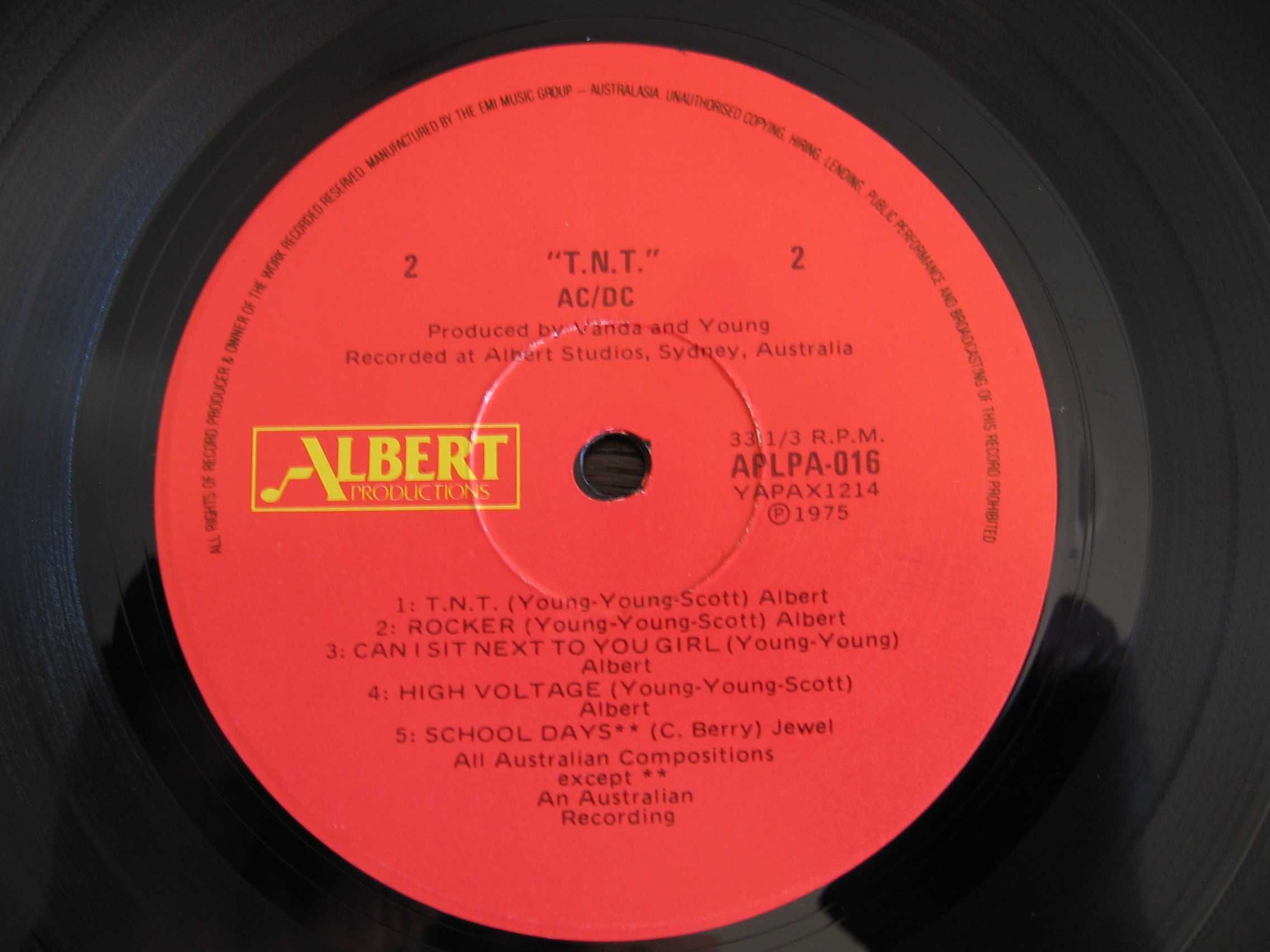 AC/DC TNT 1975 - Australian  1987