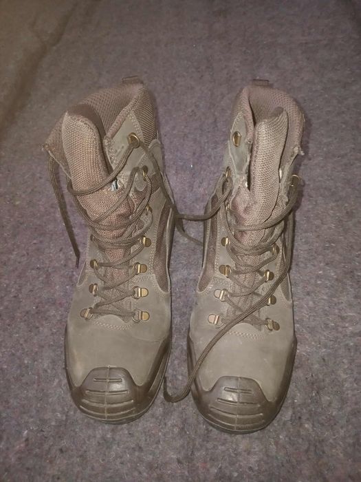 Берци стан нових, одягались декілька разів