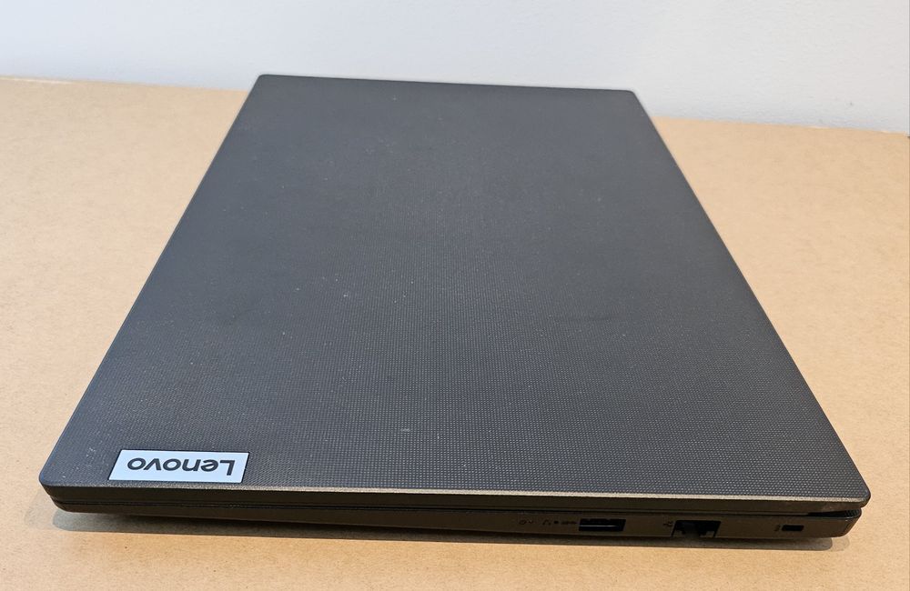 Laptop Lenovo V15 G4 AMN Ryzen 5 7520U
